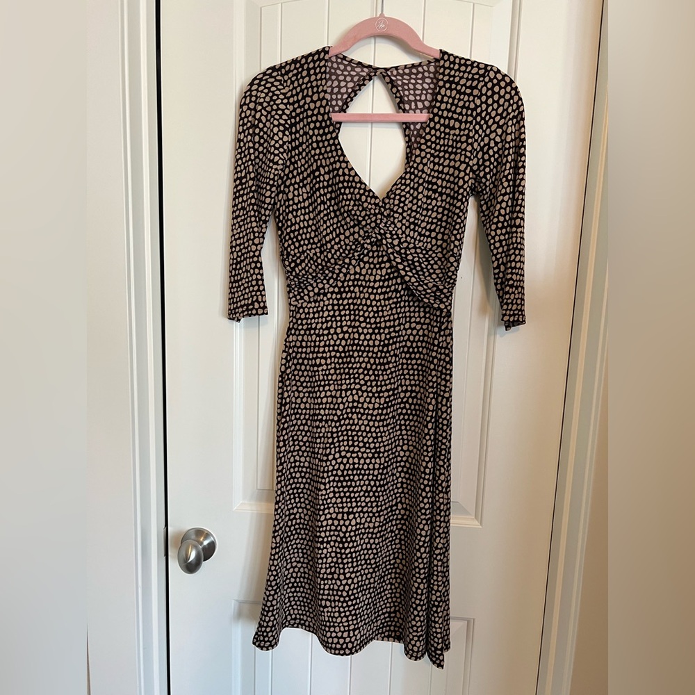 Brown and Tan Women's Dress with cute cutout in back Animal Print Sz 7/8